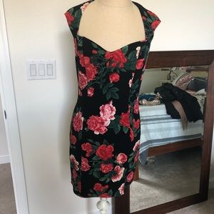 Guess floral body con dress